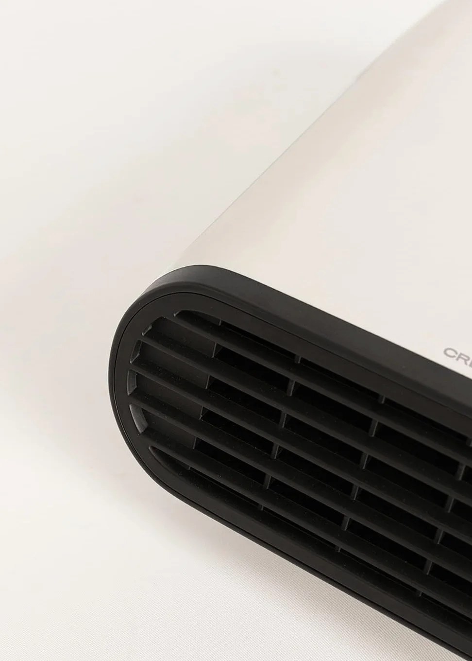 CREATE/WARM WALL/Riscaladore a parete o da pavimento con Wifi bianco sporco/Controllo tramite app, ambienti fino a 20m², rilevamento finestre aperte, antiribaltamento, 3 modalità,LCD, 2000W