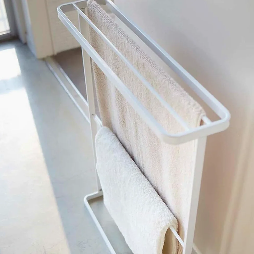 Portasciugamani da Terra Portasciugamani da Terra in Ferro Portasciugamani da Pavimento Portaoggetti da Bagno Portasciugamani Semplice da Bagno Portasciugamani(Nero)