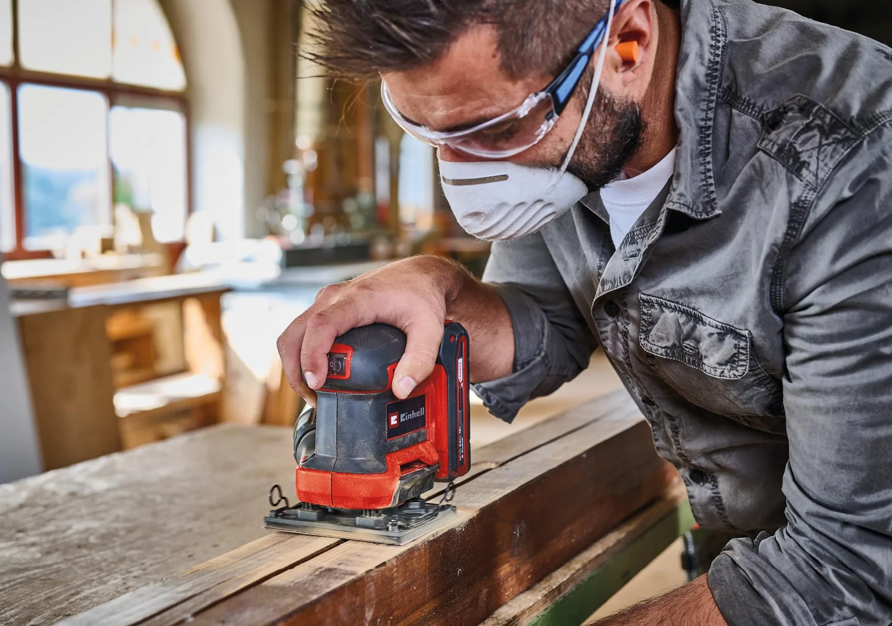 Einhell Smerigliatrice a batteria TE-OS 18/113, 3 X Li-Solo Power X-Change (18 V, levigatrice orbitale, 3 X piastre abrasive intercambiabili, circuito oscillante da 1,8 mm, accessori senza batteria)