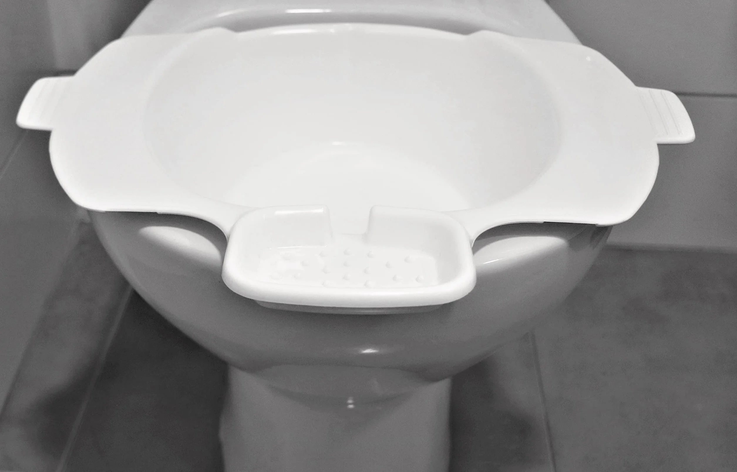 PEPE Mobility Bidet Portatile Universale per WC in Plastica Agganciabile