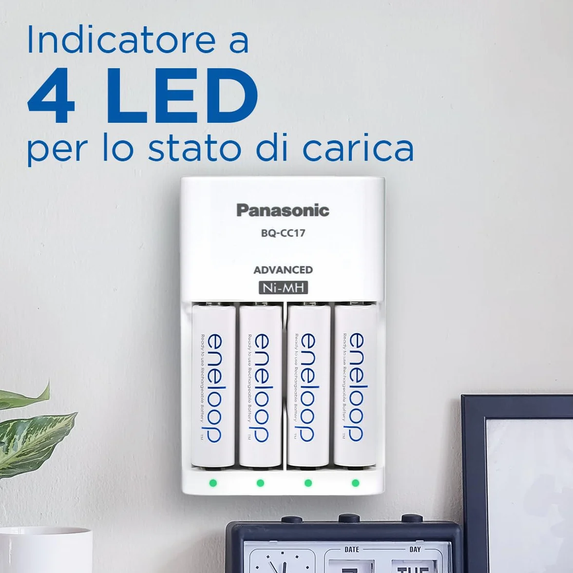 eneloop Caricabatterie Smart per Batterie AA/AAA Ni-MH, Include 4 Batterie AA 2000 mAh, 100-240V, Ricarica in 7 Ore