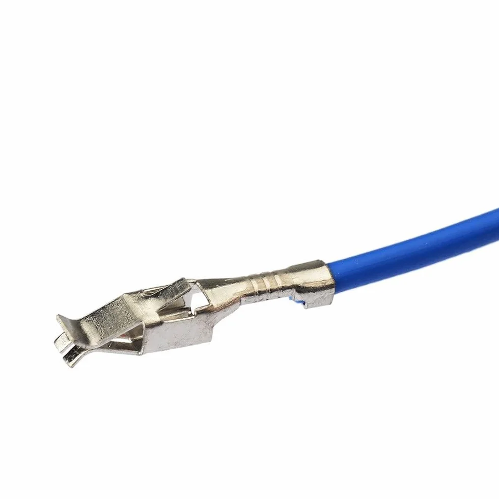Bingfu Amplificatore Segnale Antenna Autoradio Auto, Adattatore da Doppio Maschio Fakra a Spina DIN per Volkswagen VW Golf Polo Audi BMW Unità Principale
