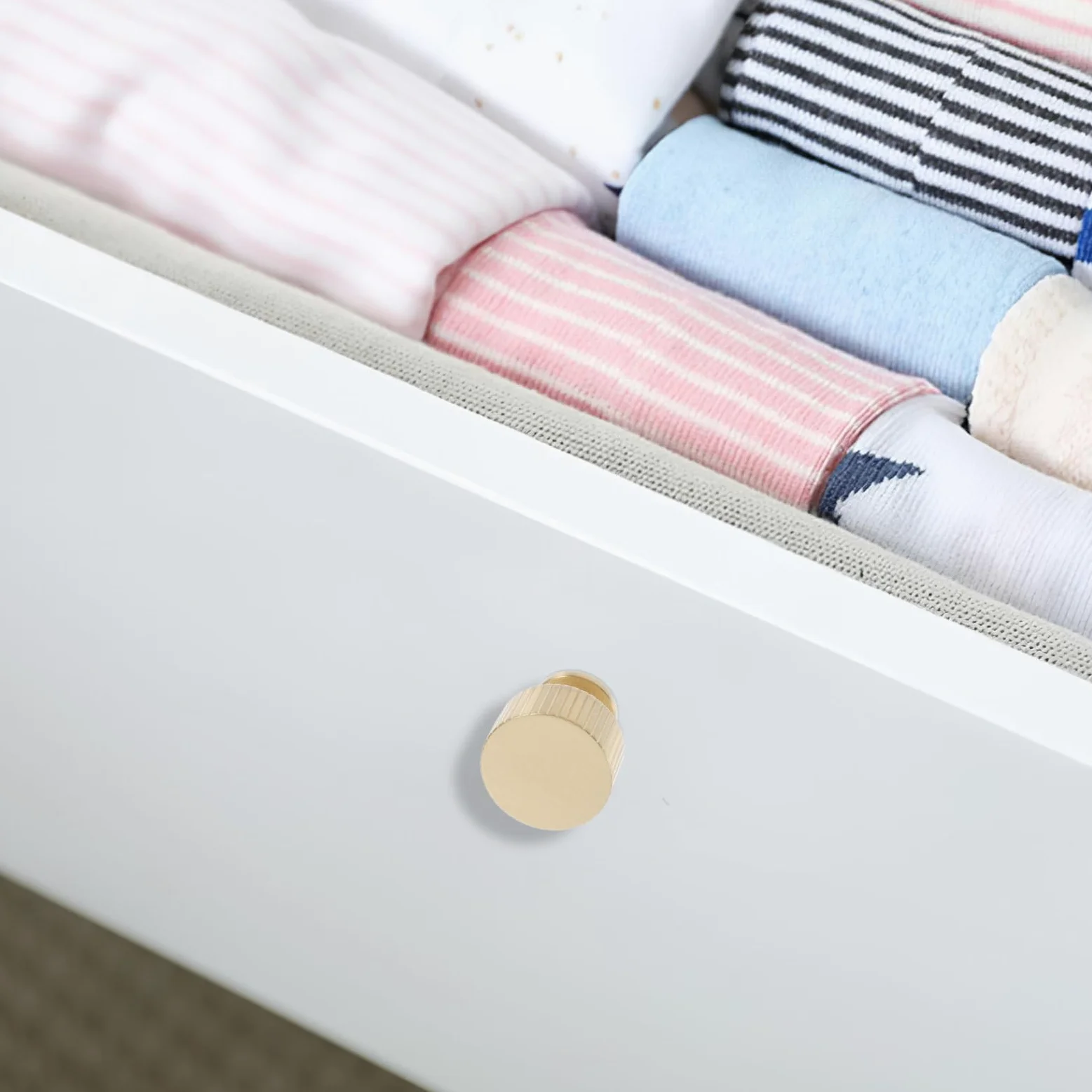 balacoo Pomelli per Mobili in Ottone Oro 5 Pezzi Manopole Rotonde per Armadi e Scarpiere Design Europeo Elegante Installazione Facile