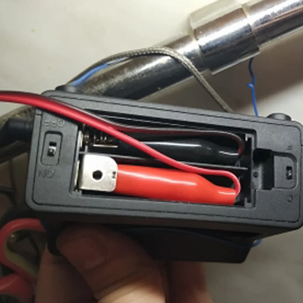 Cavo di alimentazione USB da 5 V a 1,2 V, 2,4 V, 3,6 V, 4,8 V, sostituisce 1-4 batterie Ni-MH NiCd AA ricaricabili da 1,2 V, in plastica