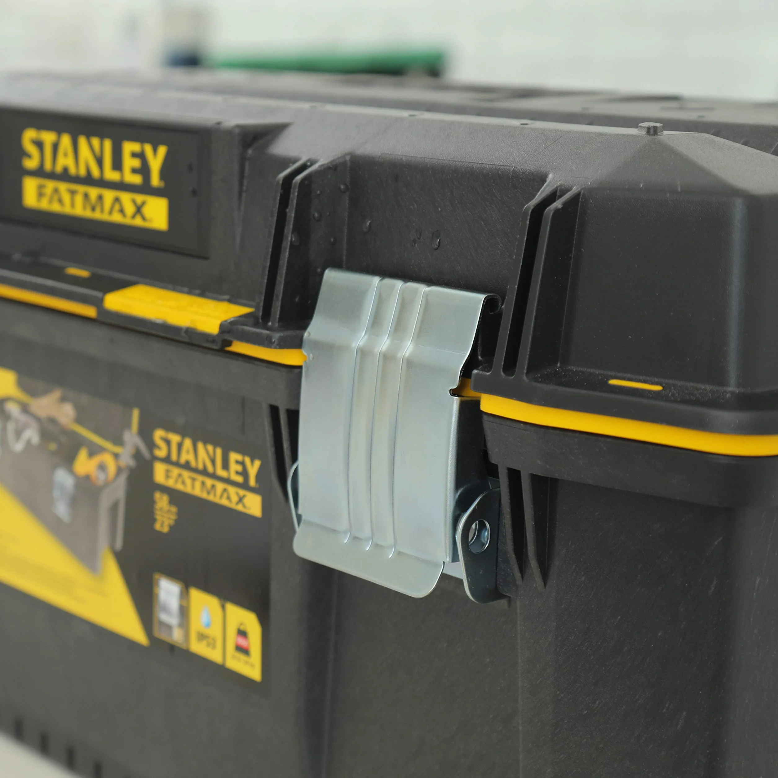 STANLEY Cassetta Porta Utensili Structural Foam 23"
