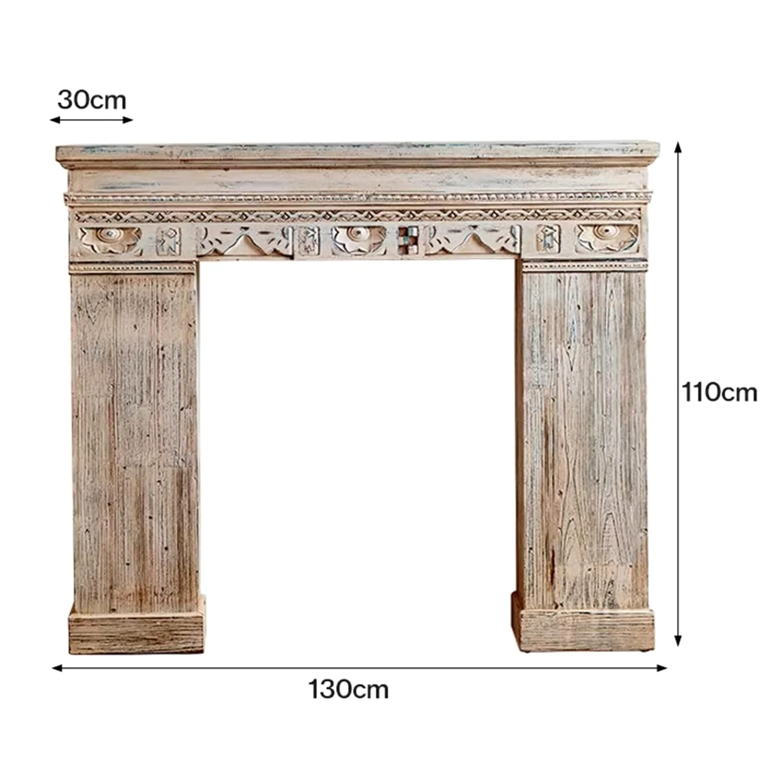 Cornice per caminetto Cornice for caminetto in legno invecchiato con cornice decorativa rustica in stile rustico
