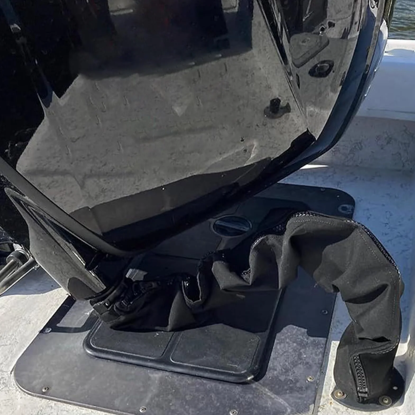 Manicotto per cavi da 122 cm per motore da traina, protezione per filo nero con cerniera | gestione dei cavi marittimi e barche, copertura del cavo motore fuoribordo, organizzazione degli attrezzi da