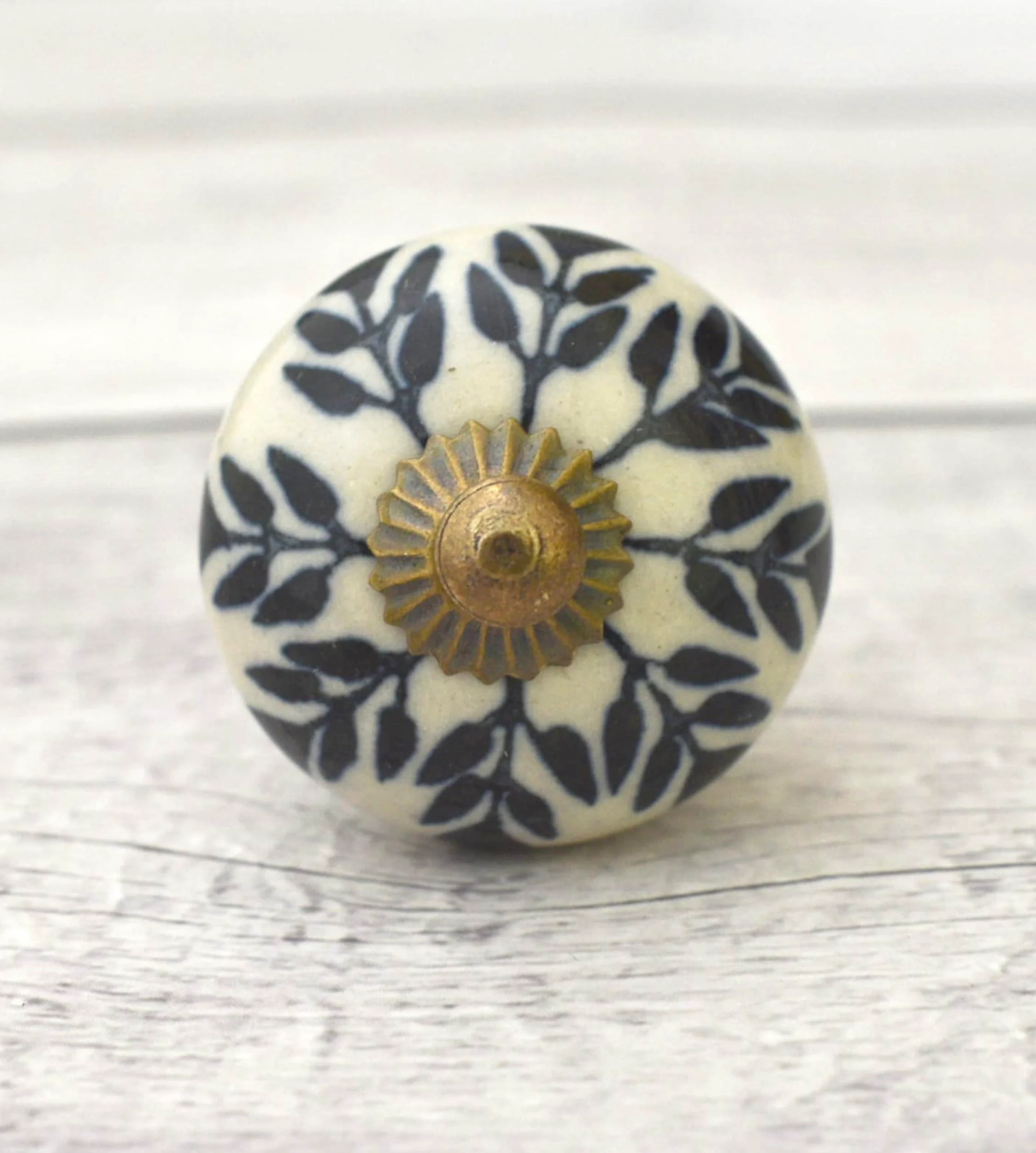 Set di 20 pomelli in ceramica neri e bianchi, per mobili da cucina, armadietti del bagno, cassettiere, cassetti e credenza, pomelli e tira maniglie fatti a mano (nero opaco)