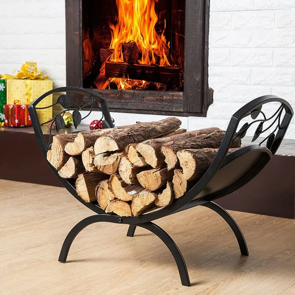 Portalegna in ferro con design pieghevole e cestino decorativo per riviste, perfetto per la decorazione del camino del soggiorno