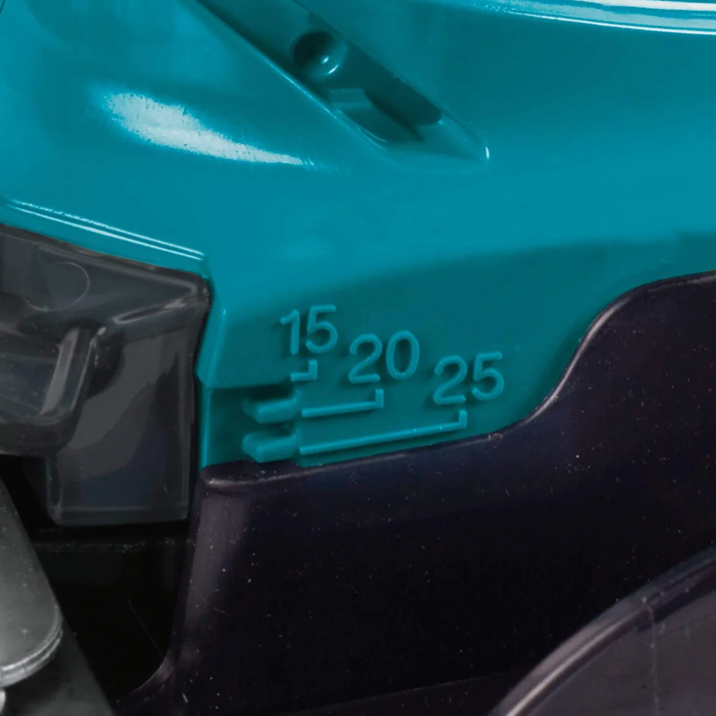Makita DUM604ZX cesoia per erba cordless 16 cm 18 V Litio
