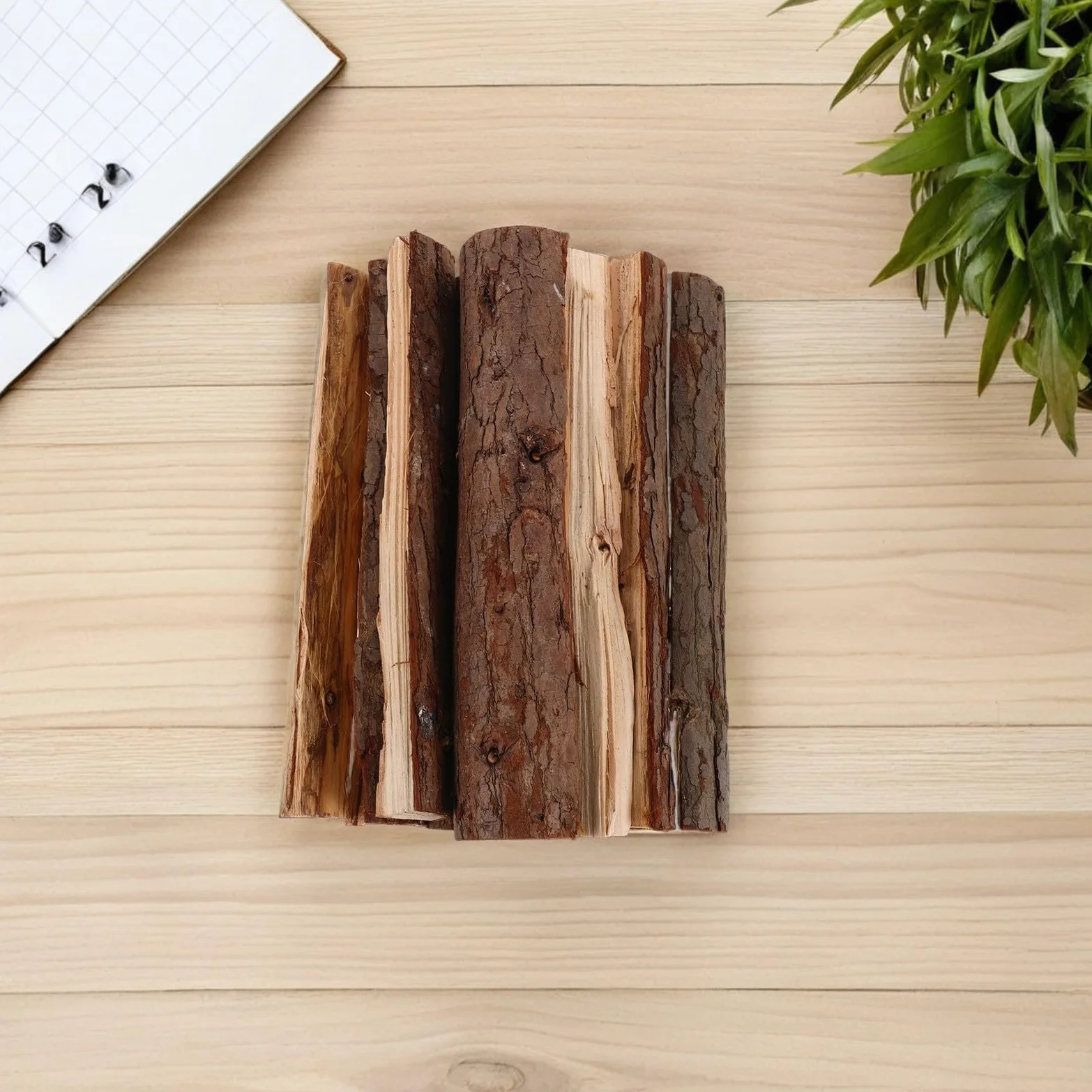 BESTYASH 8 Pezzi Legna da Ardere Decorativa in Legno Naturale 25Cm Corteccia Ceppi per Stufa Barbecue e Braciere Accessori per Caminetti Interni ed Esterni Resistenza alle Intemperie