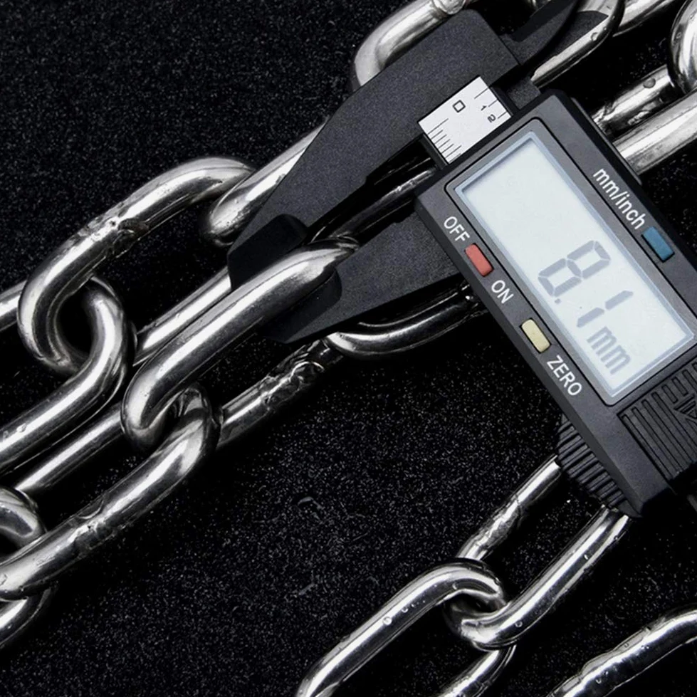 Lucchetto con 4 chiavi, la catena è lunga 1 m, spessa 6 mm, 8, 10 e dimensione del lucchetto 50 x 68 Viene utilizzato for le serrature di sicurezza(6mm)