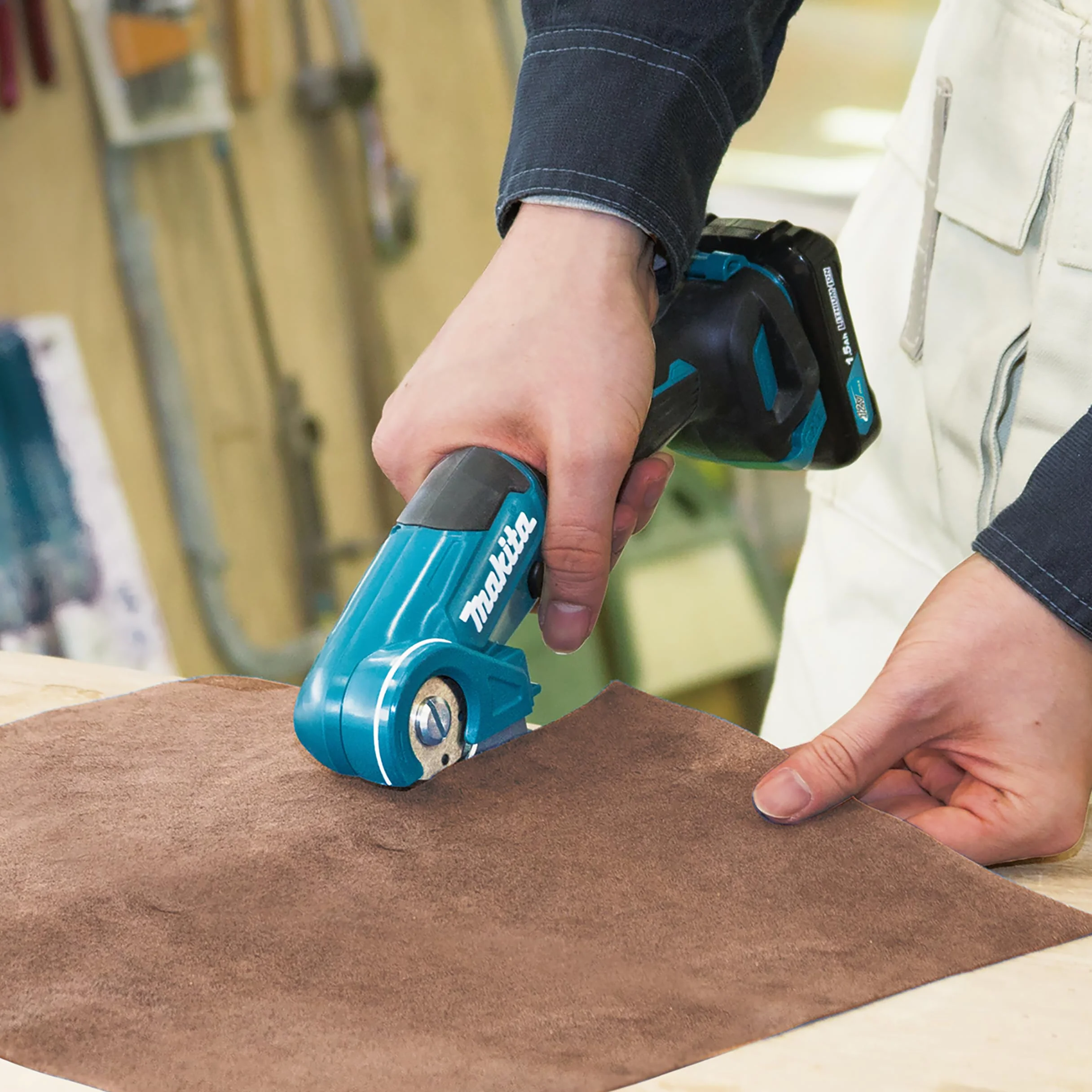 Makita CP100DZ 12V Max CXT Multi-Cutter, Li-Ion