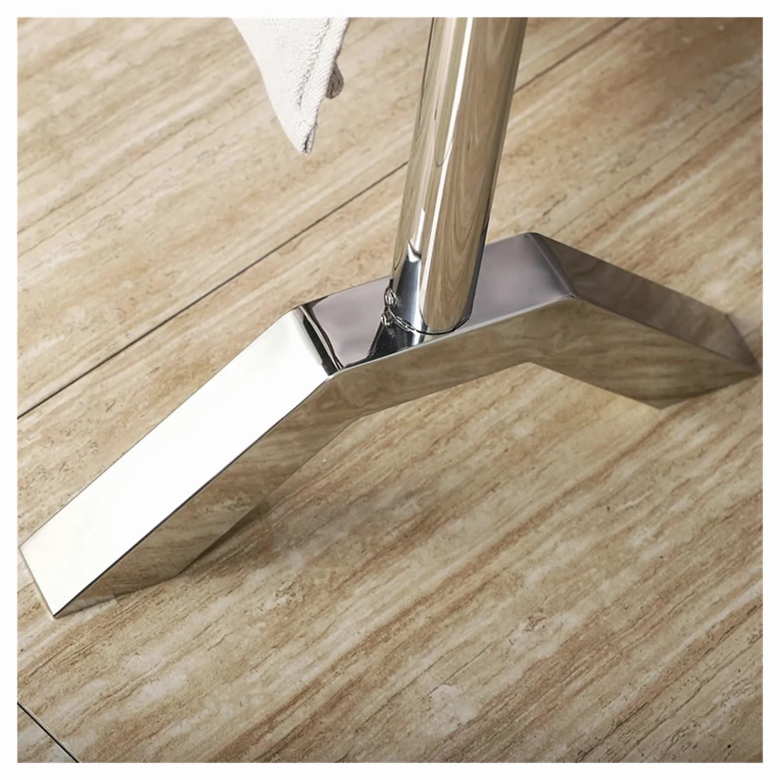 Portasciugamani elettrico da terra in acciaio inox 304 | Ripiano asciugatura asciugamani da bagno, acciaio lucidato(WHITE,110V)