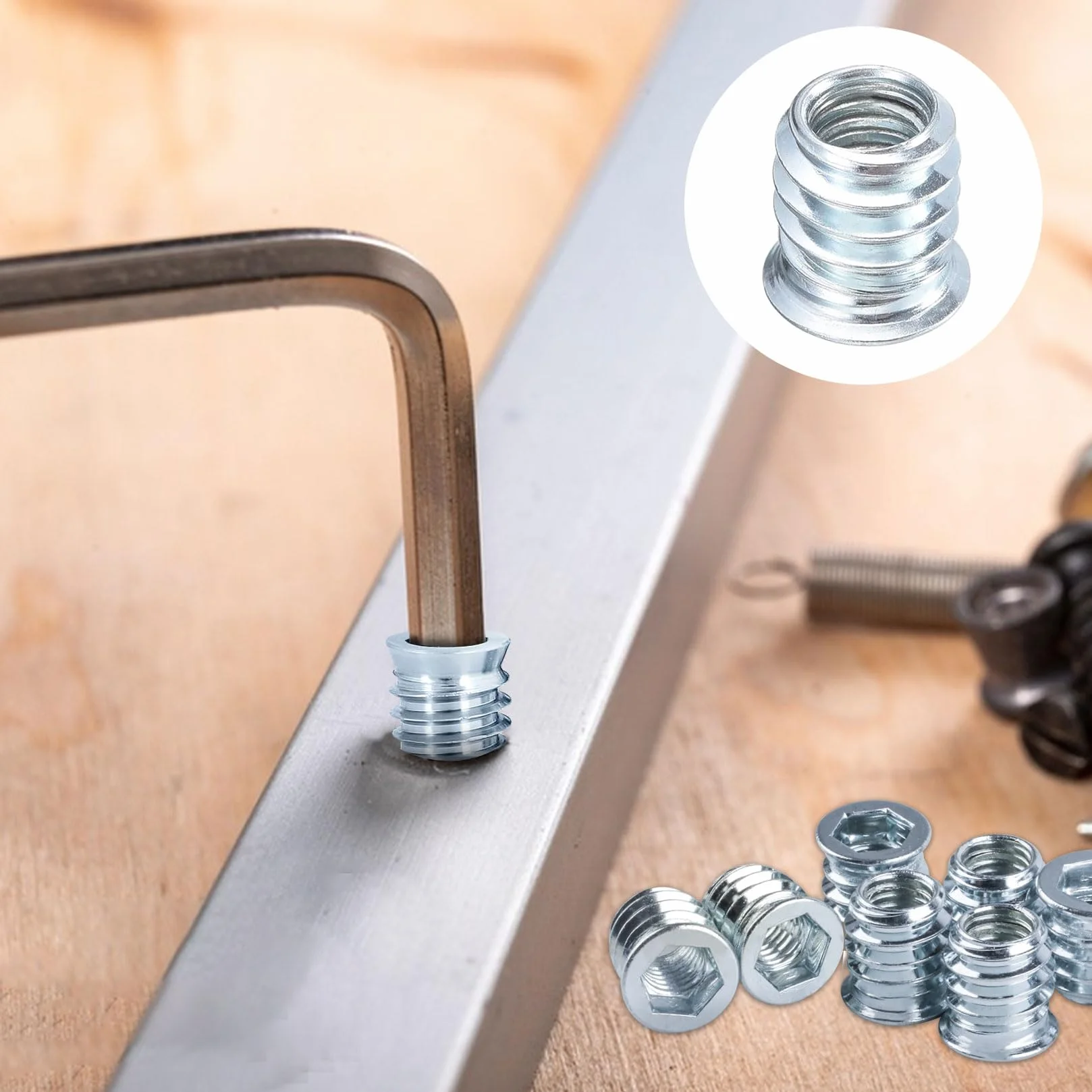 50 Pz Inserti Filettati Dado M6 x 10mm, Rivetti Filettati, Boccole Filettate per Legno, Dado Avvitabile Manicotti Filettatio, Bussole Filettate a Esagono Incassato per Mobili Legno