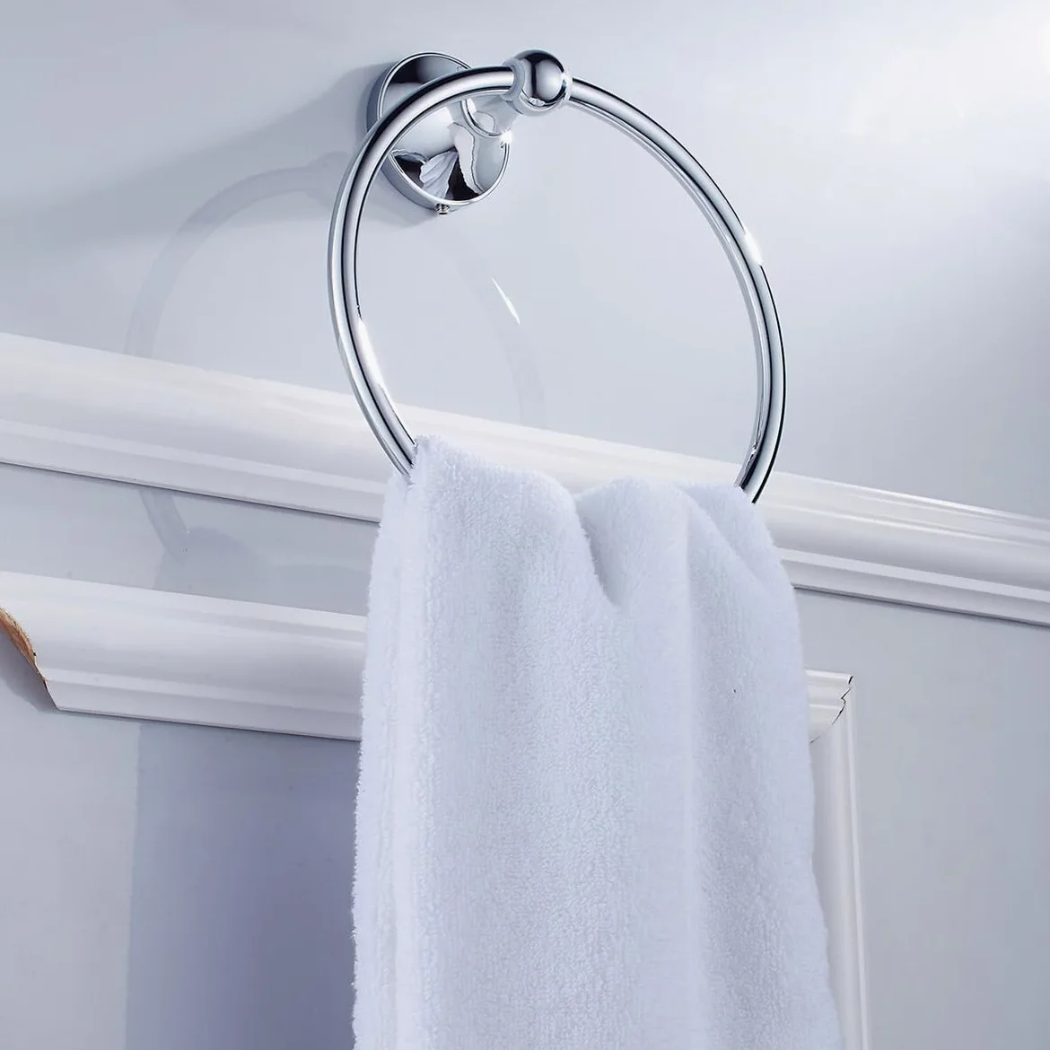SHINEOFI Portasciugamani Rotondo in Ottone Cromato, Anello Portasciugamani da Bagno Appeso, Resistente e Semplice per Bagno Domestico, Hotel, Scuole e Spazi Pubblici