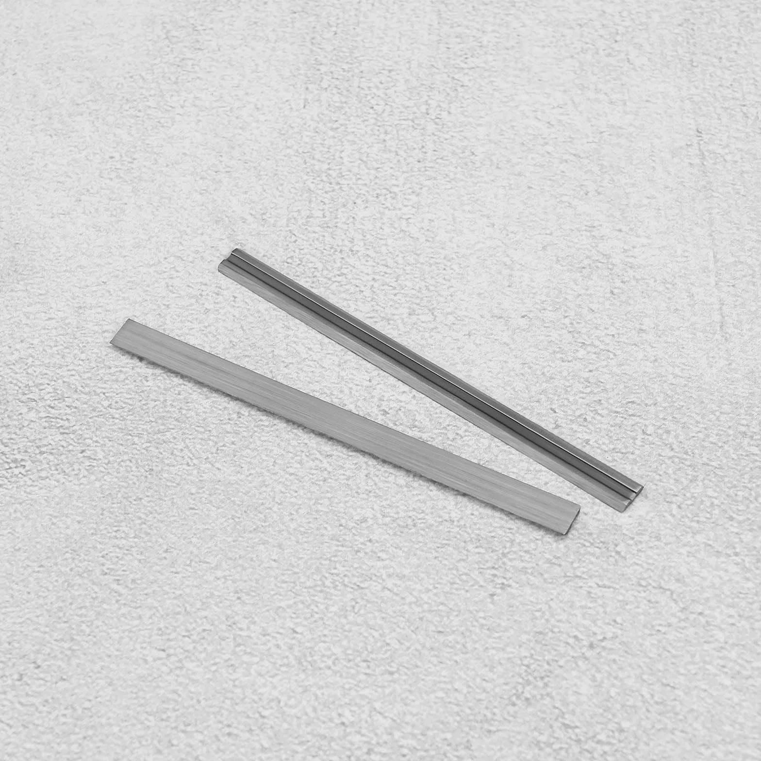 Lame Per Piallatrice In Acciaio Ad Alta Velocità 82x5.5x1.1mm Compatibile Con Bosch PHO 20-82, PHO 100, GHO 40-82 C