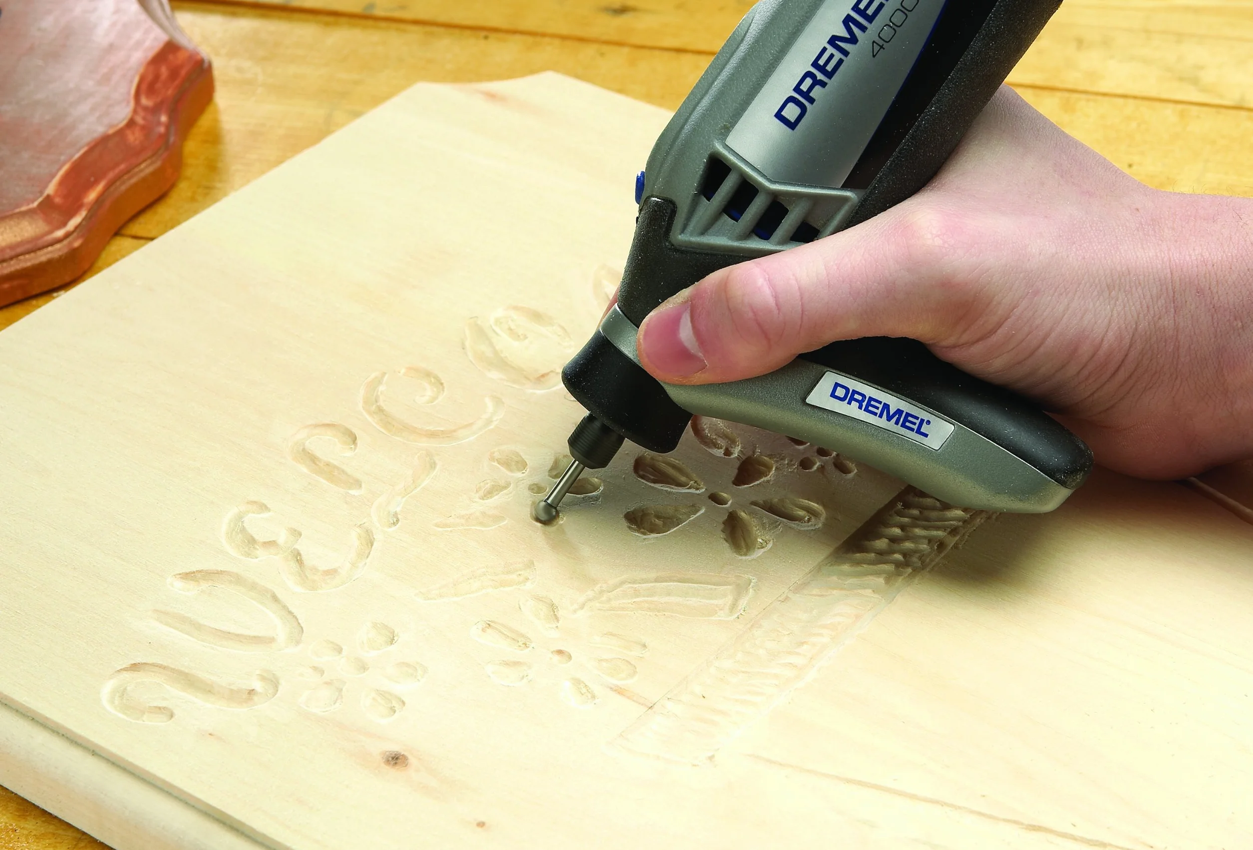 Dremel 577 Detailer's Grip - Set accessori multiuso per utensili rotativi