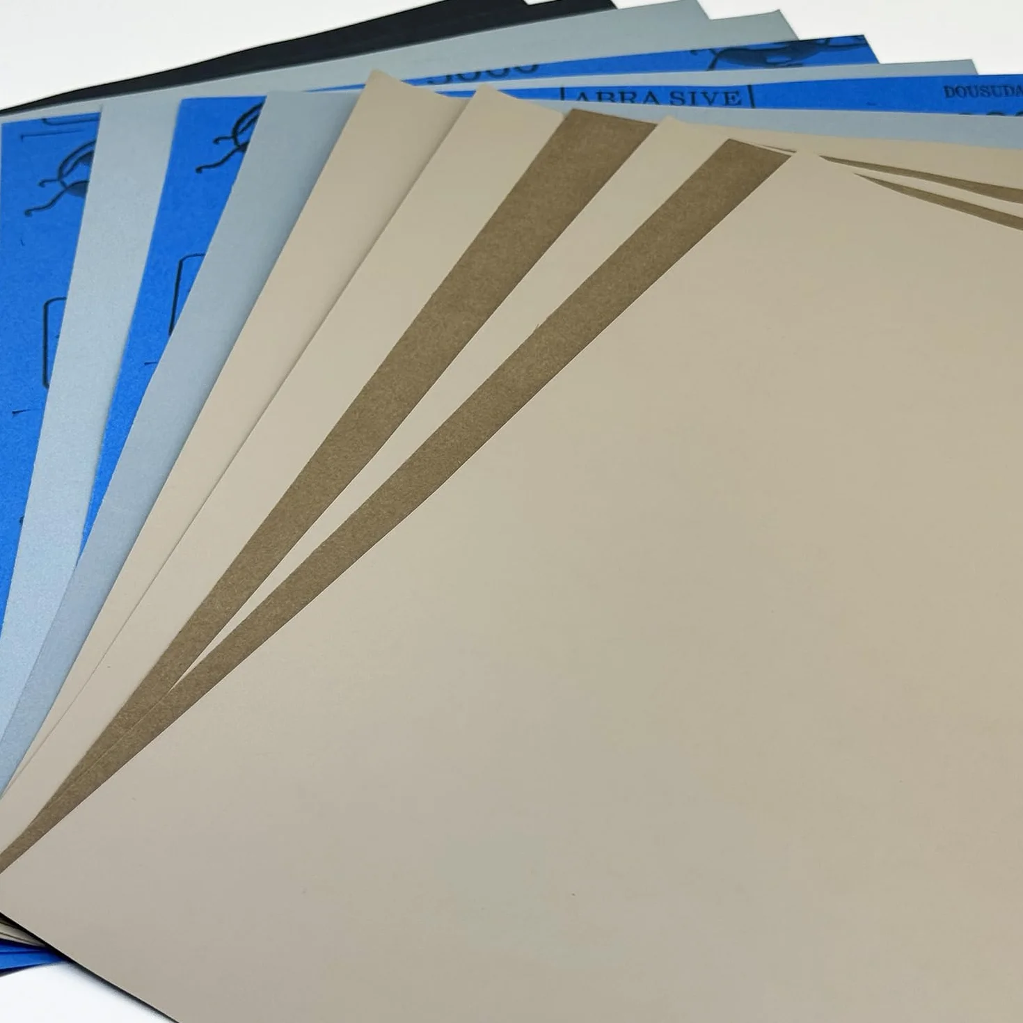14 fogli di carta vetrata ultrafine da 3000 a 20000, assortimento di carta vetrata a secco e bagnato, 22,9 x 27,9 cm, grana 7 varie per legno, metallo o levigatura finale automatica, grigio