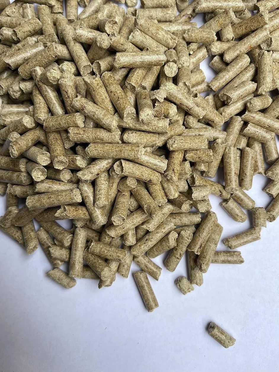 Pellet di Legno Classe A1 15 kg 6mm Alto Potere Calorifico