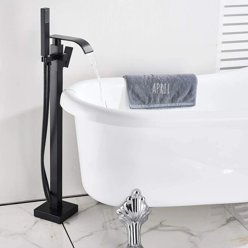Rubinetto da bagno freestanding Miscelatore per vasca Soffione doccia a mano Ottone nero