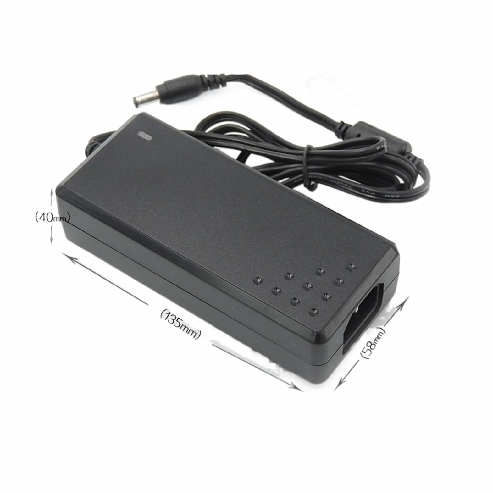 Adattatore di alimentazione 12V8A Alimentatore switching da tavolo 12V8A Alimentatore LED a piena potenza da 96 W