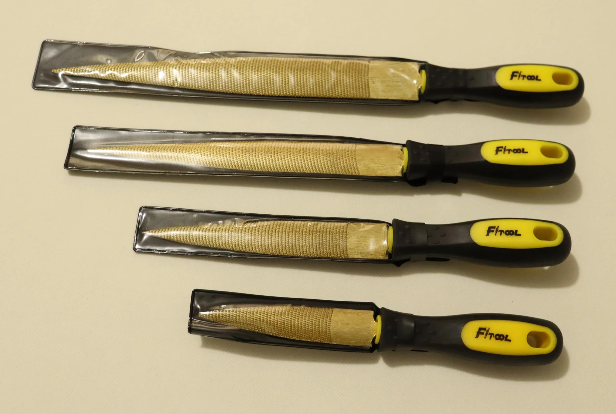 Raspa per legno dorato Set di 4 pezzi, taglio grossolano fine, 4 "-6" -8 "-10", Raspa conica per legno, pelle, metalli teneri, plastica morbida, file raschiato in acciaio di qualità 4-Pack