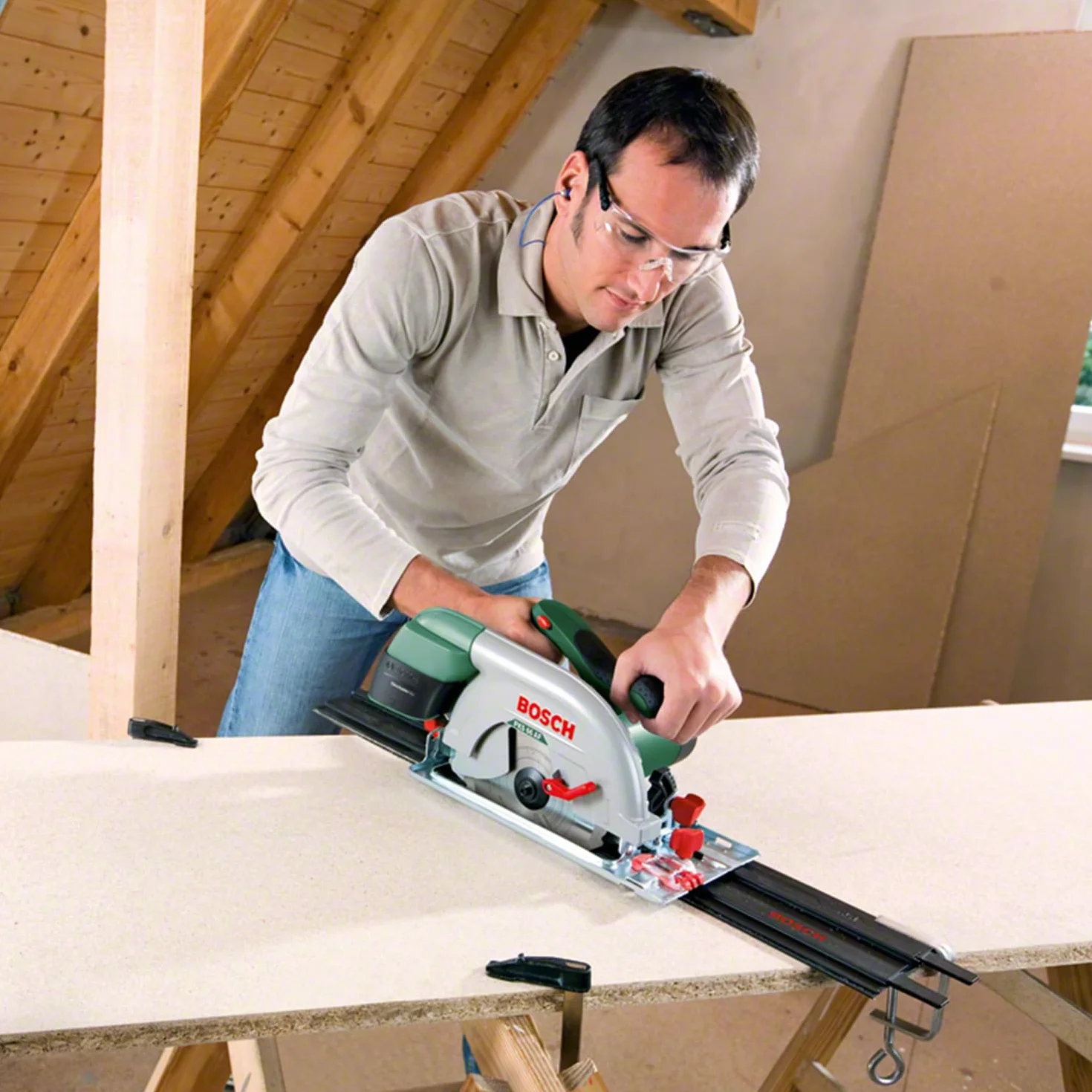 Bosch Pks 66 Af Sega Circolare, Lama, Binario Di Guida, Confezione In Cartone, 1600 Watt, Verde, ‎46 X 34 X 28.5 Cm, 5.4 Kg