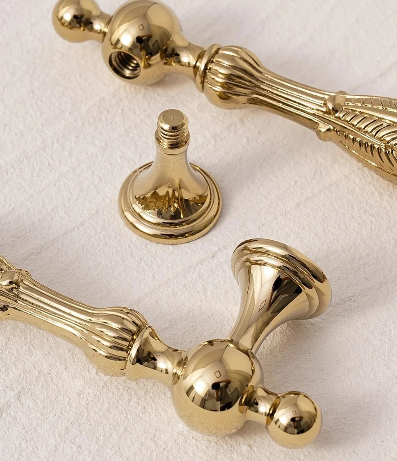 Maniglie in ottone vintage per armadietti da cucina di lusso europei, pomelli per mobili, cassetti, camera da letto, armadio (6203-128-PVDJ)