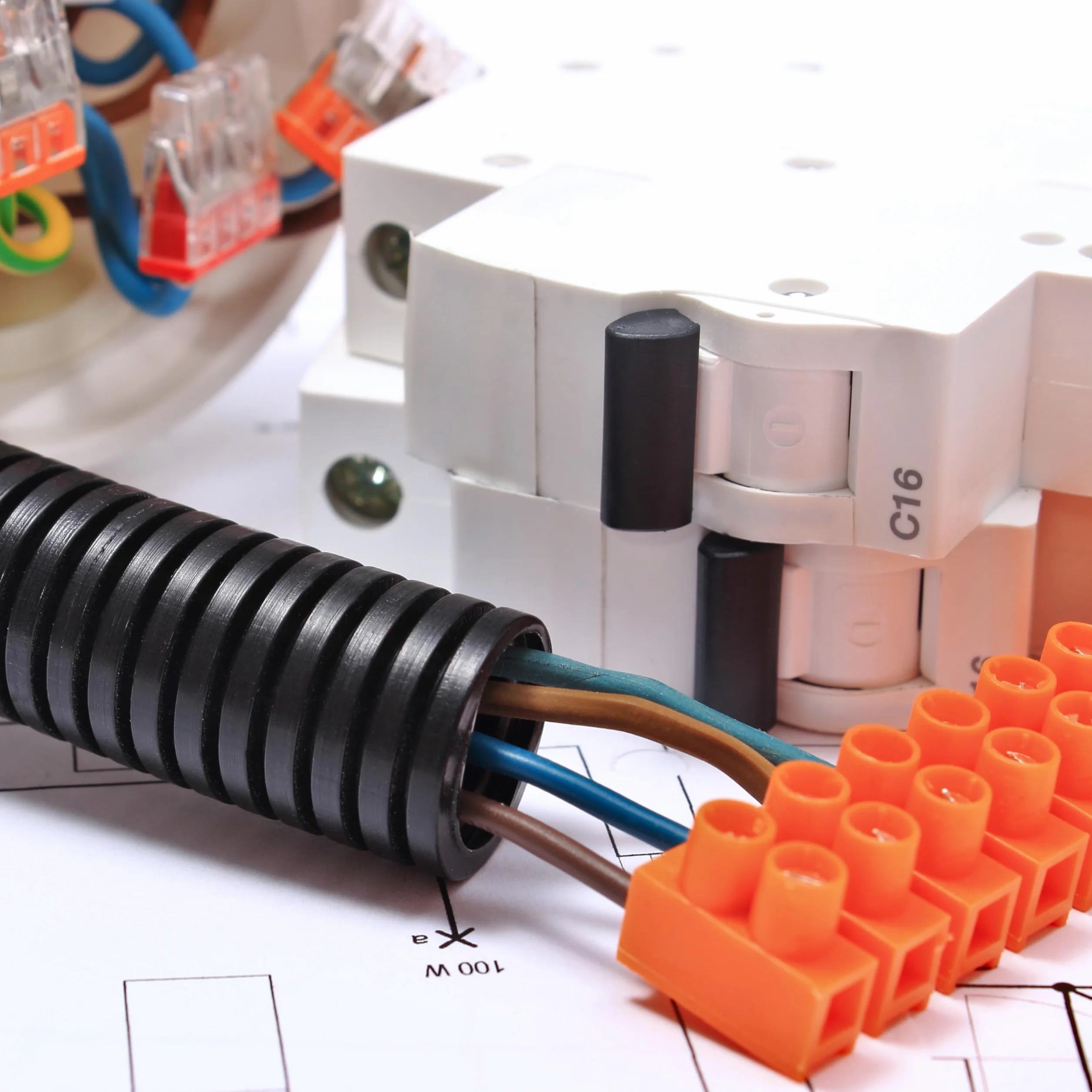 ISOLATECH tubo corrugato non scanalato DI Ø16mm DE Ø20mm L 10m Spessore parete 0,27mm PP REACH Interno/esterno Temp-45C+125C Resistente al calore240h+150C UL94V0 RoHS Ø16mm10M