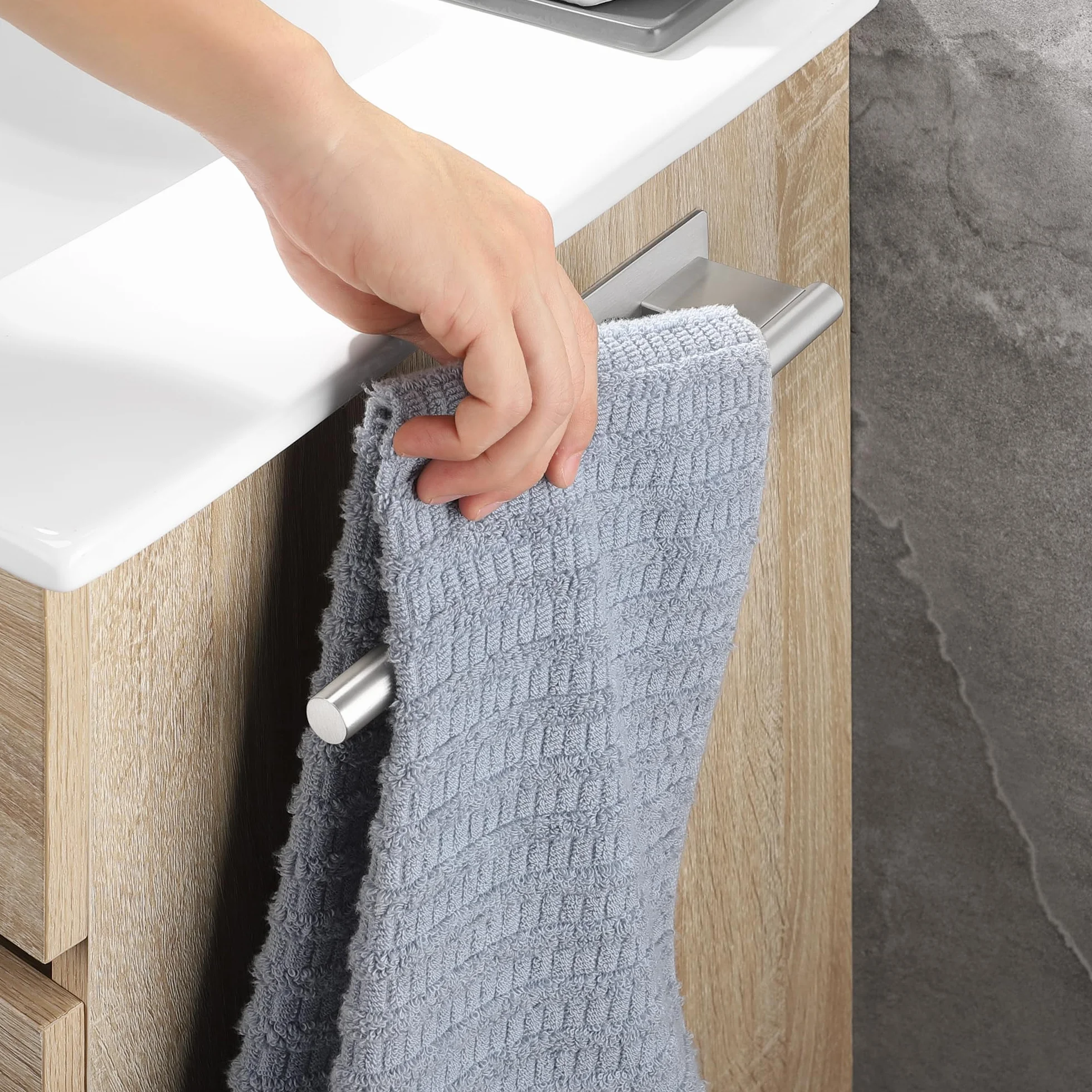 Porta Asciugamani Bagno Adesivo in Acciaio Inox Argento 22CM