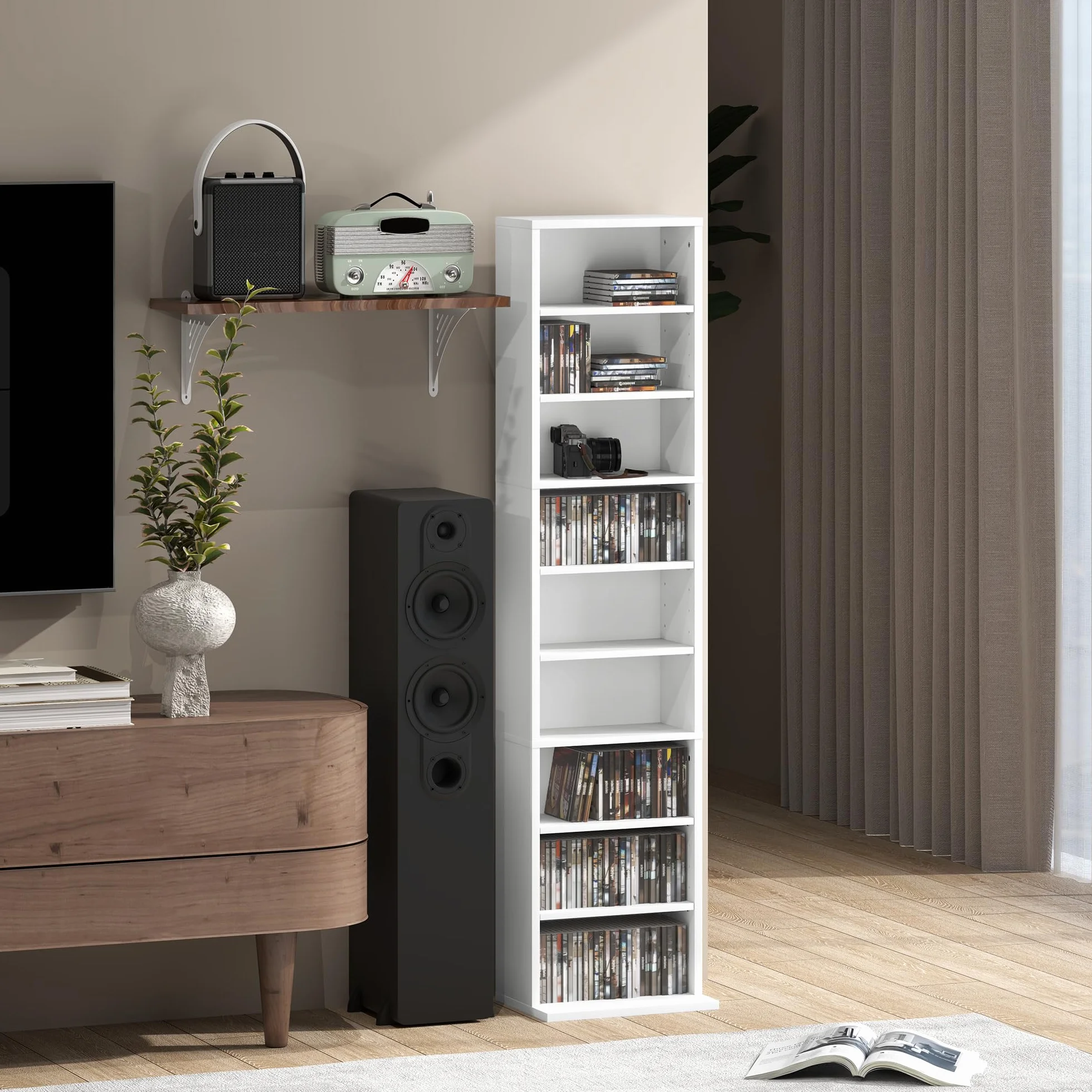 HOMCOM Mobile Porta CD con 6 Ripiani Regolabili, Scaffale Porta 260CD/120DVD Salvaspazio in Legno, Mobile Portacd con 9 Scomparti, per Soggiorno, Camera da Letto, Ufficio, 33x24x140 cm, Bianco