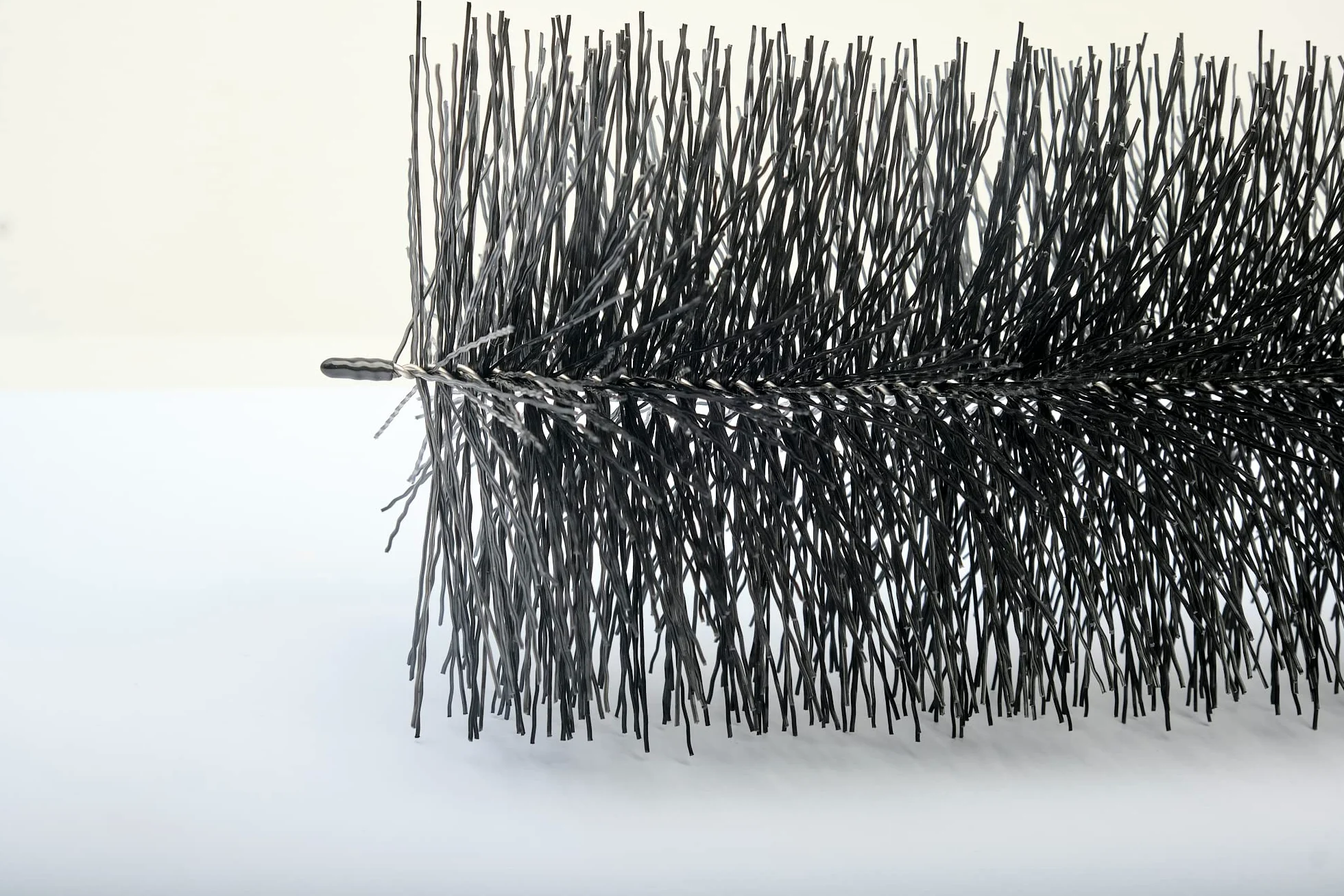 Spazzole per Grondaia e Pannelli Solari Ø8 cm, 20m (5x4 m) | Resistente ai Raggi UV | Protezione da Foglie e Martore | Installazione Semplice