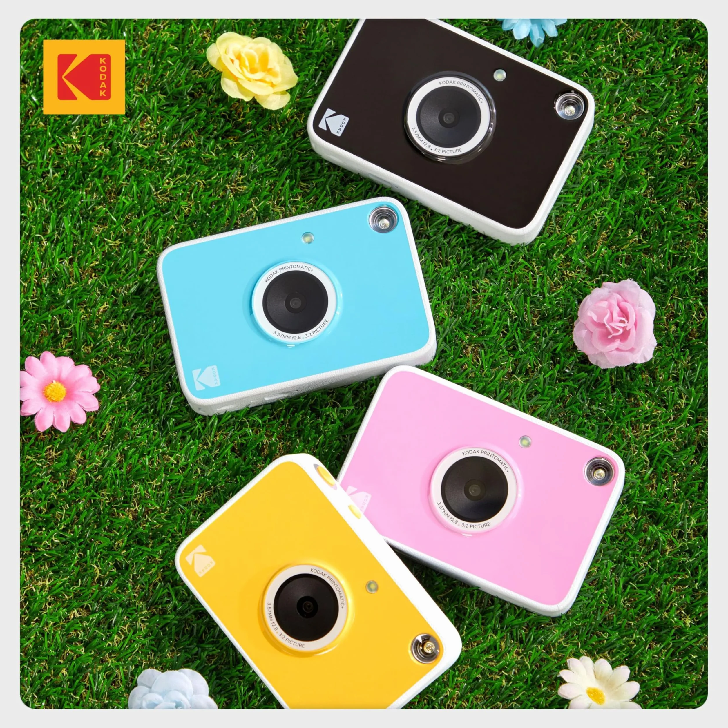 KODAK Printomatic+ Fotocamera Istantanea 10MP Kit Iniziale con Custodia, RGB LED e Carta Adesiva Zink 20pz – Nero