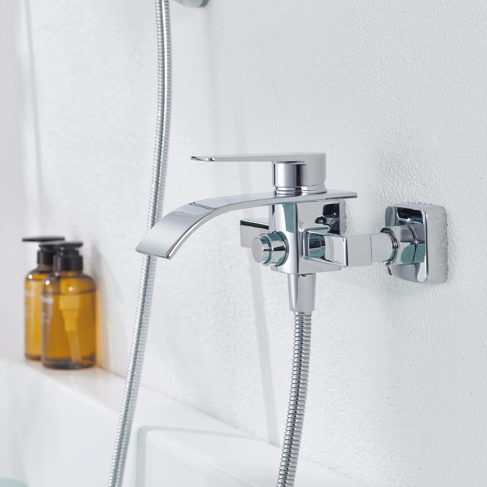 Rubinetto Vasca da Bagno a Cascata Miscelatore in Ottone Monocomando Cromato
