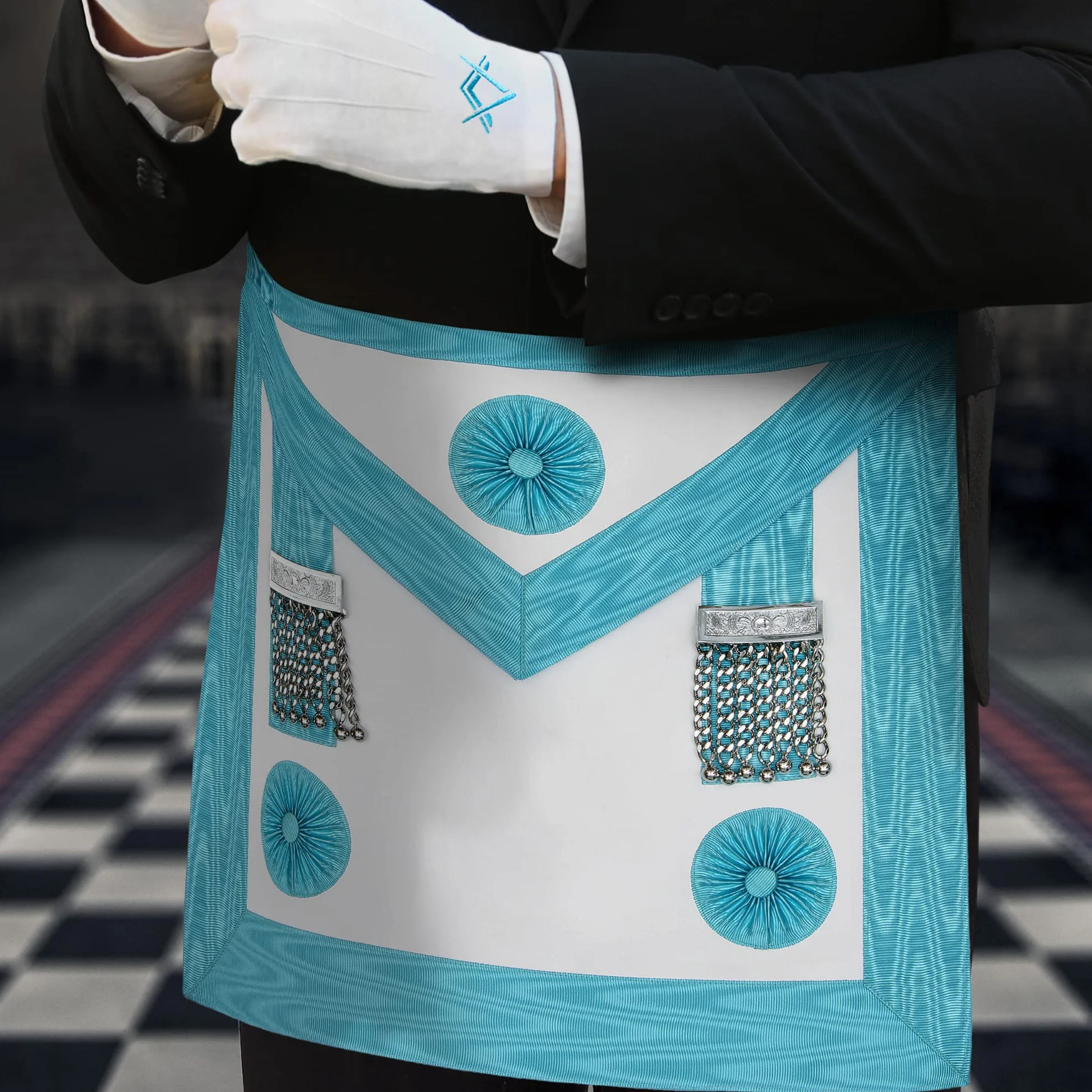 THE MASONIC COLLECTION Craft Regalia Master Masons MM - Grembiule in pelle, fatto a mano e placcato argento, cintura regolabile, un utile accessorio regalo massonico per massoni