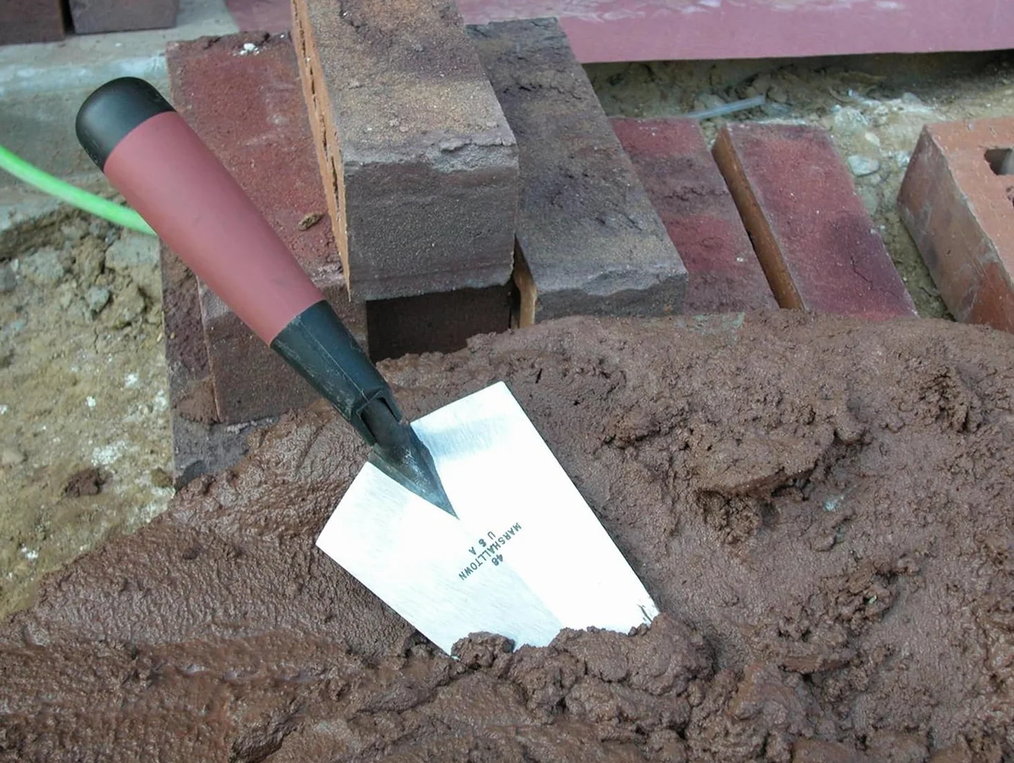 Marshalltown Cazzuole con manico DuraSoft 48D
