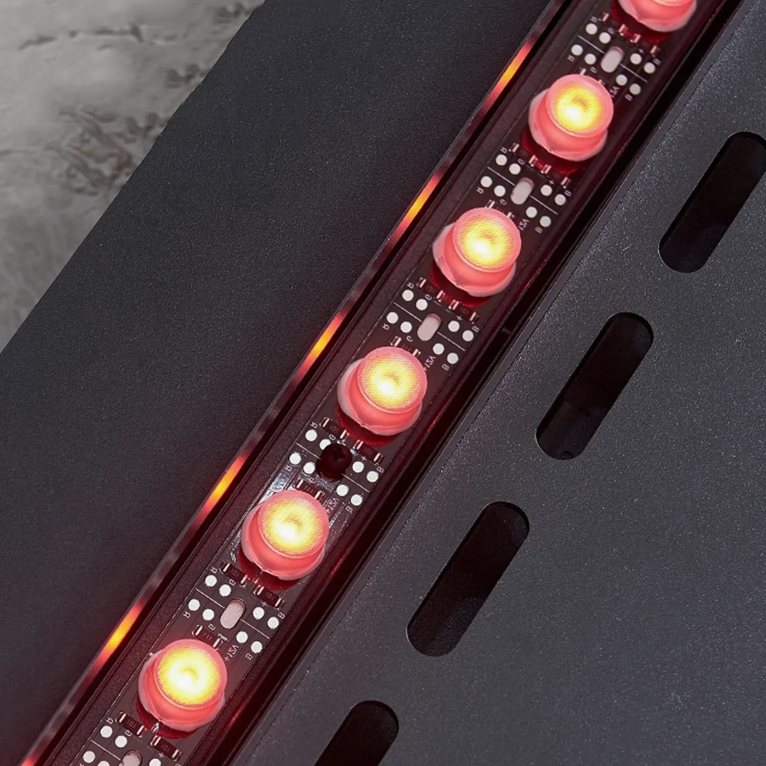 Stufa da Camino Indipendente XL. Simulazione di Camino Elettrico Pannello in Metallo Flame Non è Necessario prenotare Prese d'Aria, Nero, 78.7" Riscaldatore Spaziale Interno Portatile