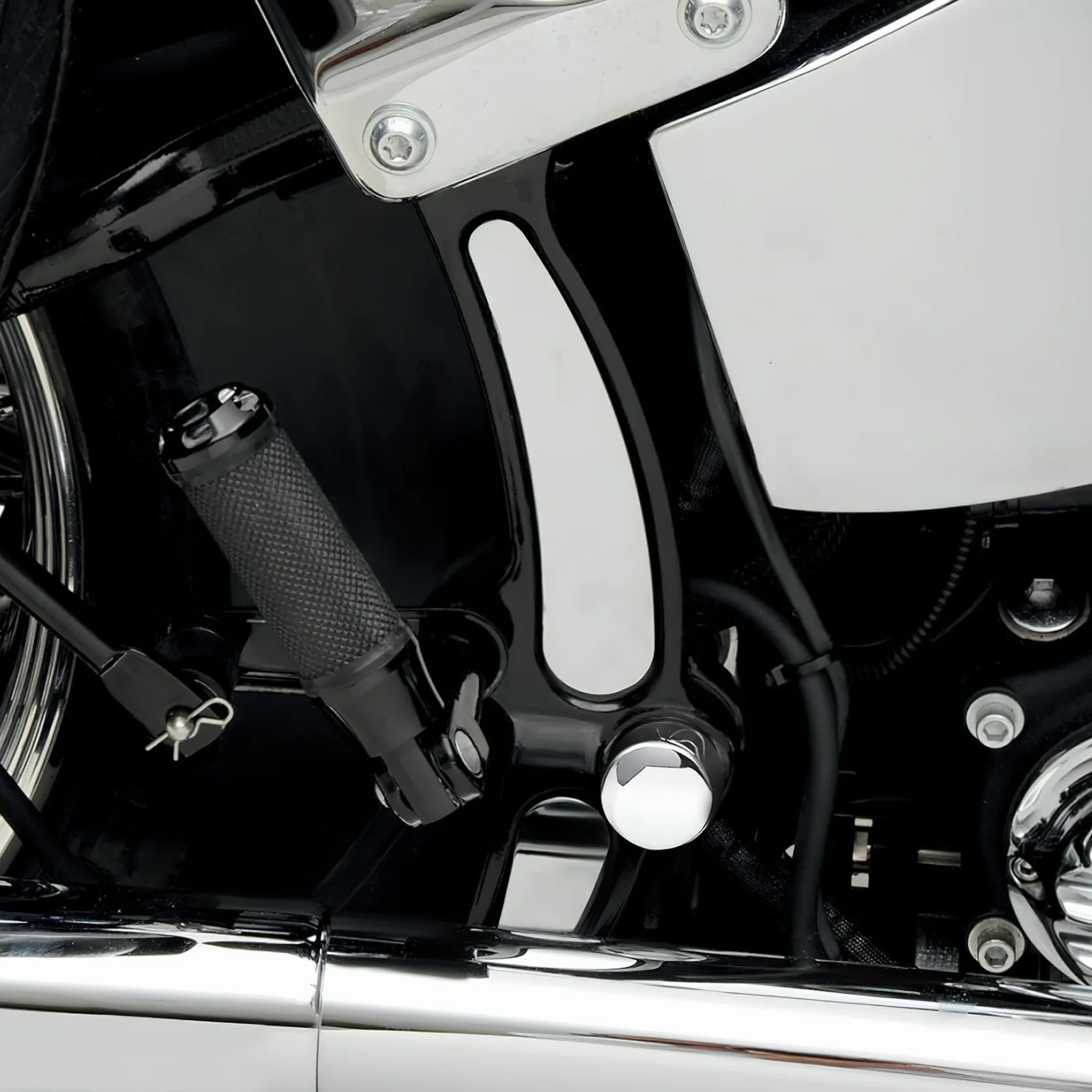 TCMT Chrome Pivot Bolt Set Kit Fit Harley Softail Fat Boy FLSTF Deluxe 00-07