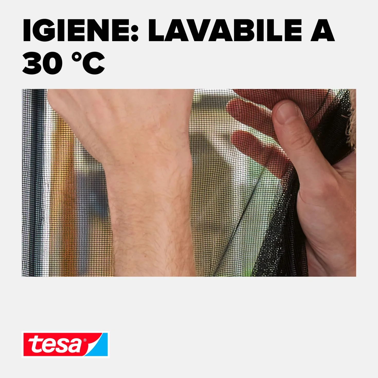 Tesa Insect Stop Zanzariere Attacca & Stacca STANDARD per Finestre Bianco 130x150 cm