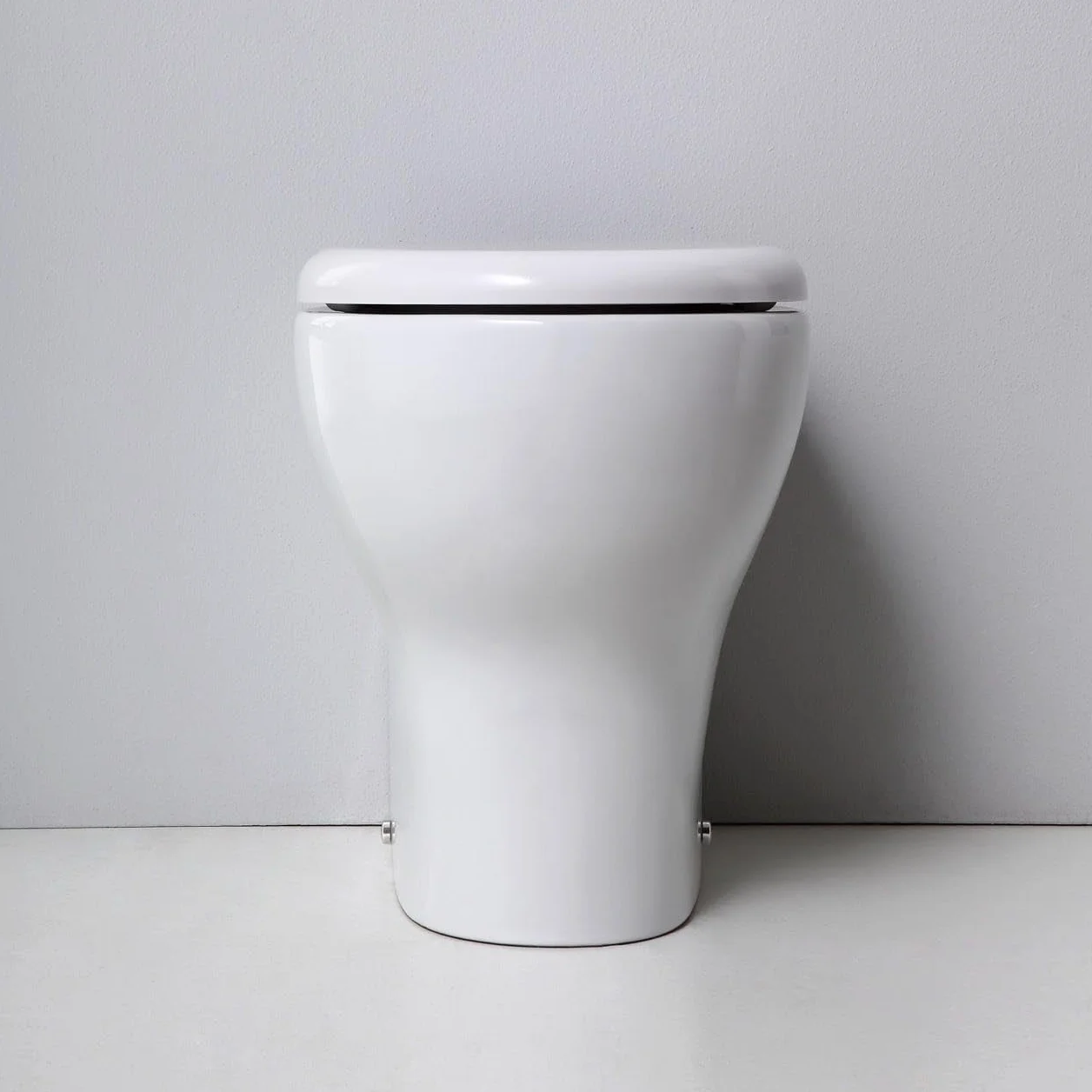 Kiamami Valentina - Sanitari Bagno A Terra Scarico Traslato Design Moderno Modello Soave