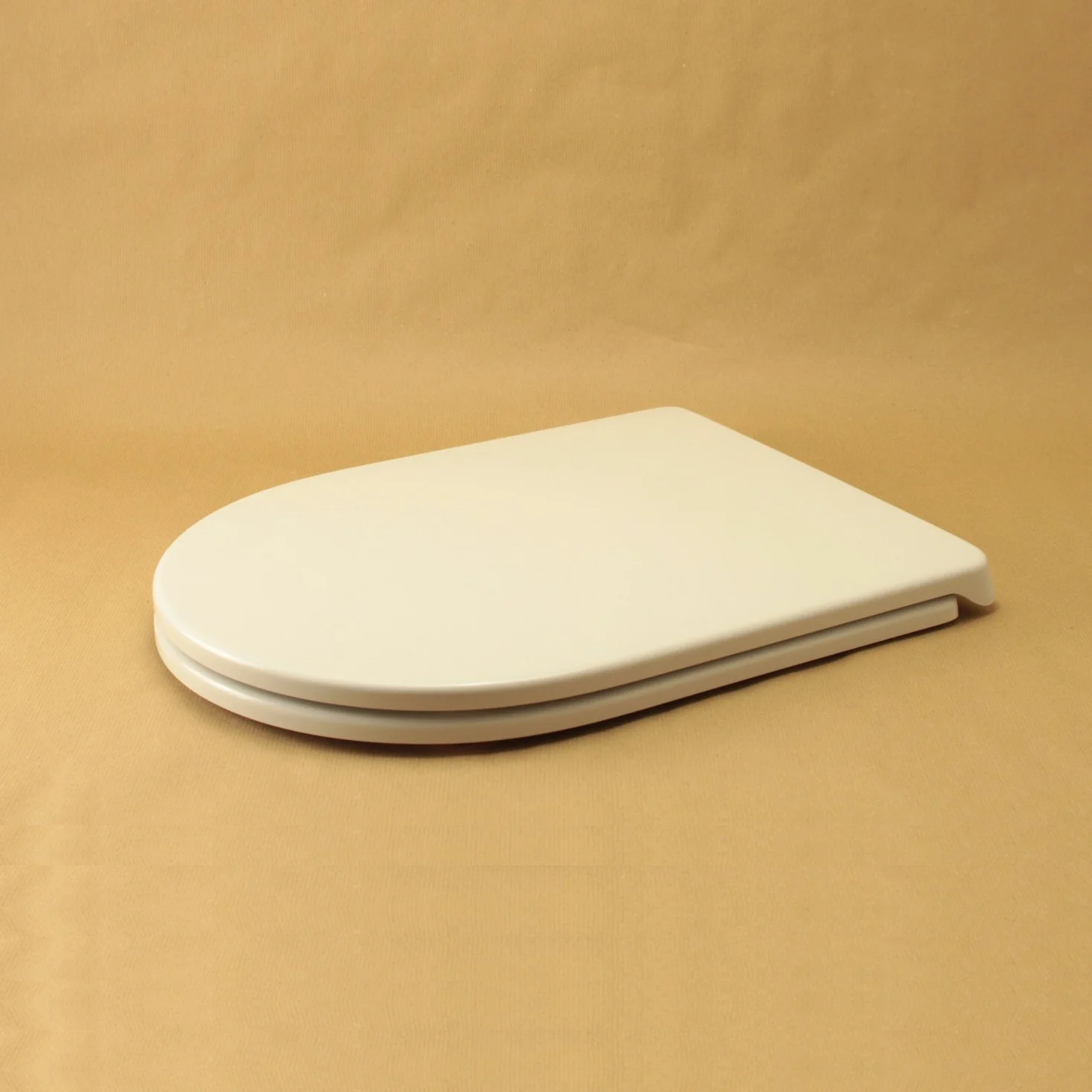 Copriwater per G.S.I. PURA TERRA/SOSPESO TERMOINDURENTE BIANCO cerniera inox normale o rallentata soft close